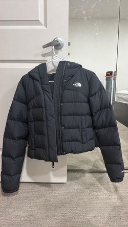 The North Face Black Cropped Puffer Jacket with Hood