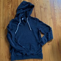 Under Armour Black Sweatshirt