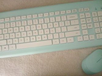 Keyboard and mouse Bluetooth wireless combo