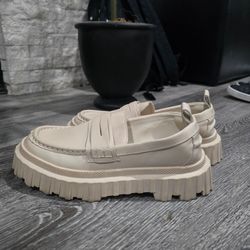 Girls Loafers size 3.5