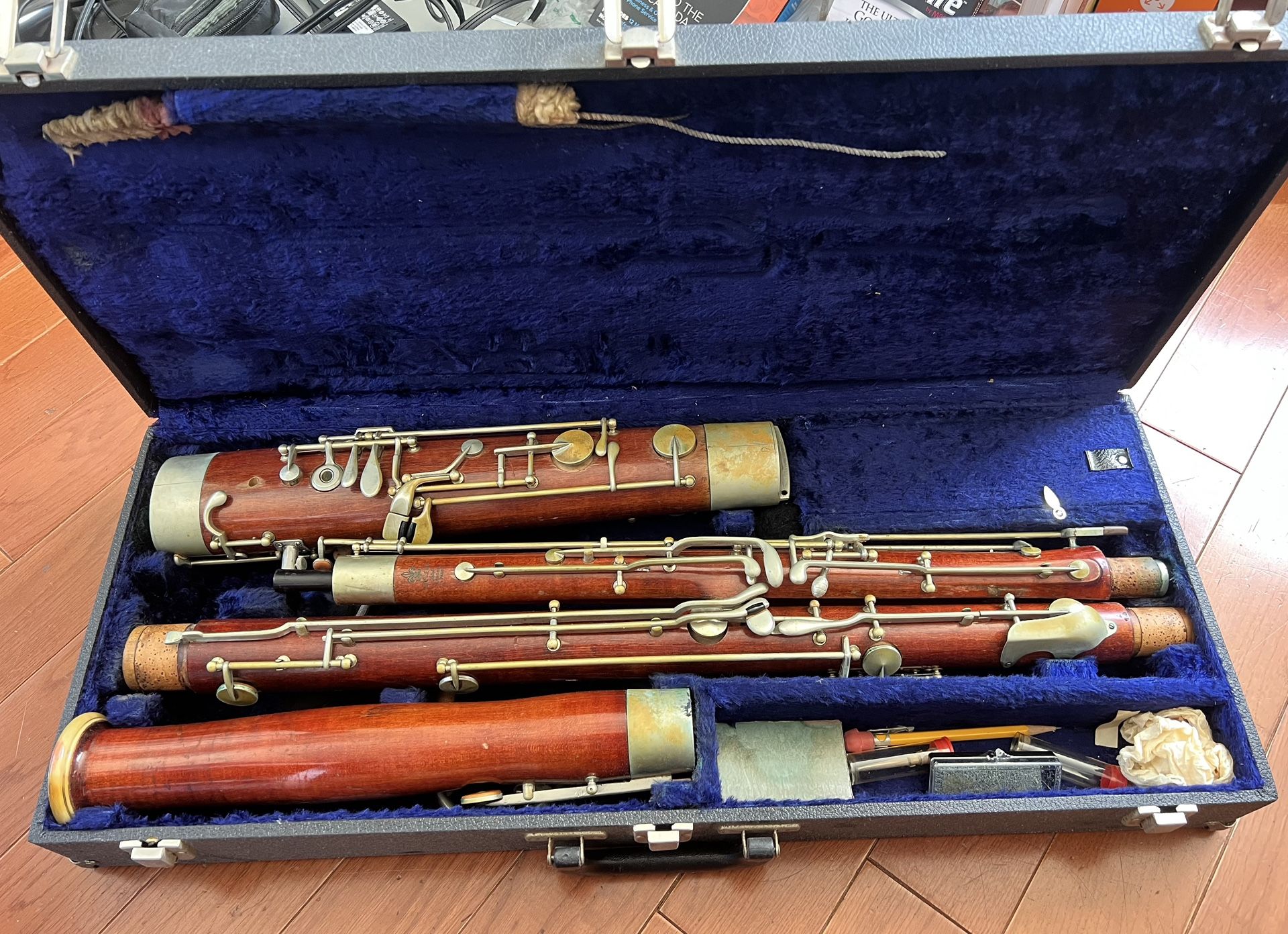 Vintage - Lafleur wood Bassoon w/ wood case, Pick Up Only