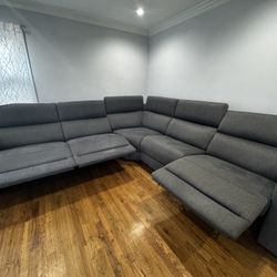 5 Pc Fabric Power Headrest Sectional Sofa With 3 Motion Chairs