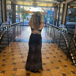 Windsor Small Black Prom Dress 