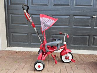 Radio Flyer 4 in 1 Stroll and Trike