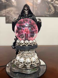 High-quality Grim Reaper statue