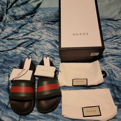 Used Gucci Slides