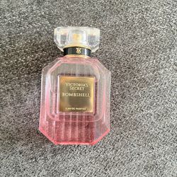 Victoria’s Secret Bombshell Purfume
