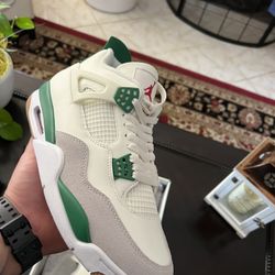 Jordan 4
