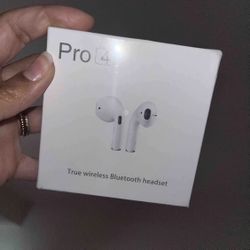 AirPods  Gen 4