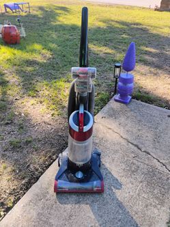 Bissell Upright Vacuum