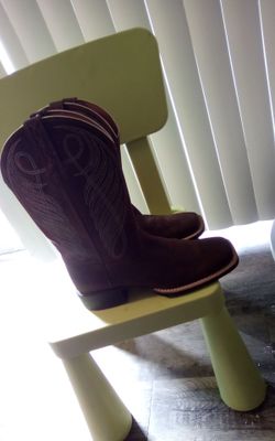 Only wore once like new just not my style like new