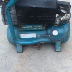Makita Air Compressor