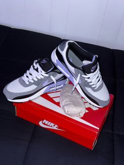 nike airmax 90 size 8.5men