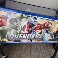 AVENGERS MARVEL PINBALL 