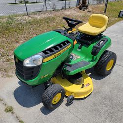 2020 John Deere E100 riding lawn mower.  Only 95 hours. Many new parts. zRuns ready to mow. delivery available 