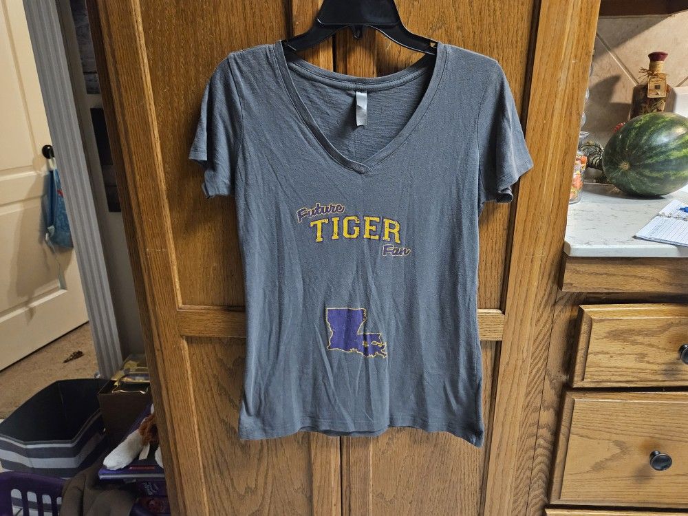 Women's Large LSU Tigers "Future Tiger Fan" T-Shirt