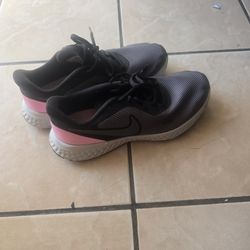 nike women shoes