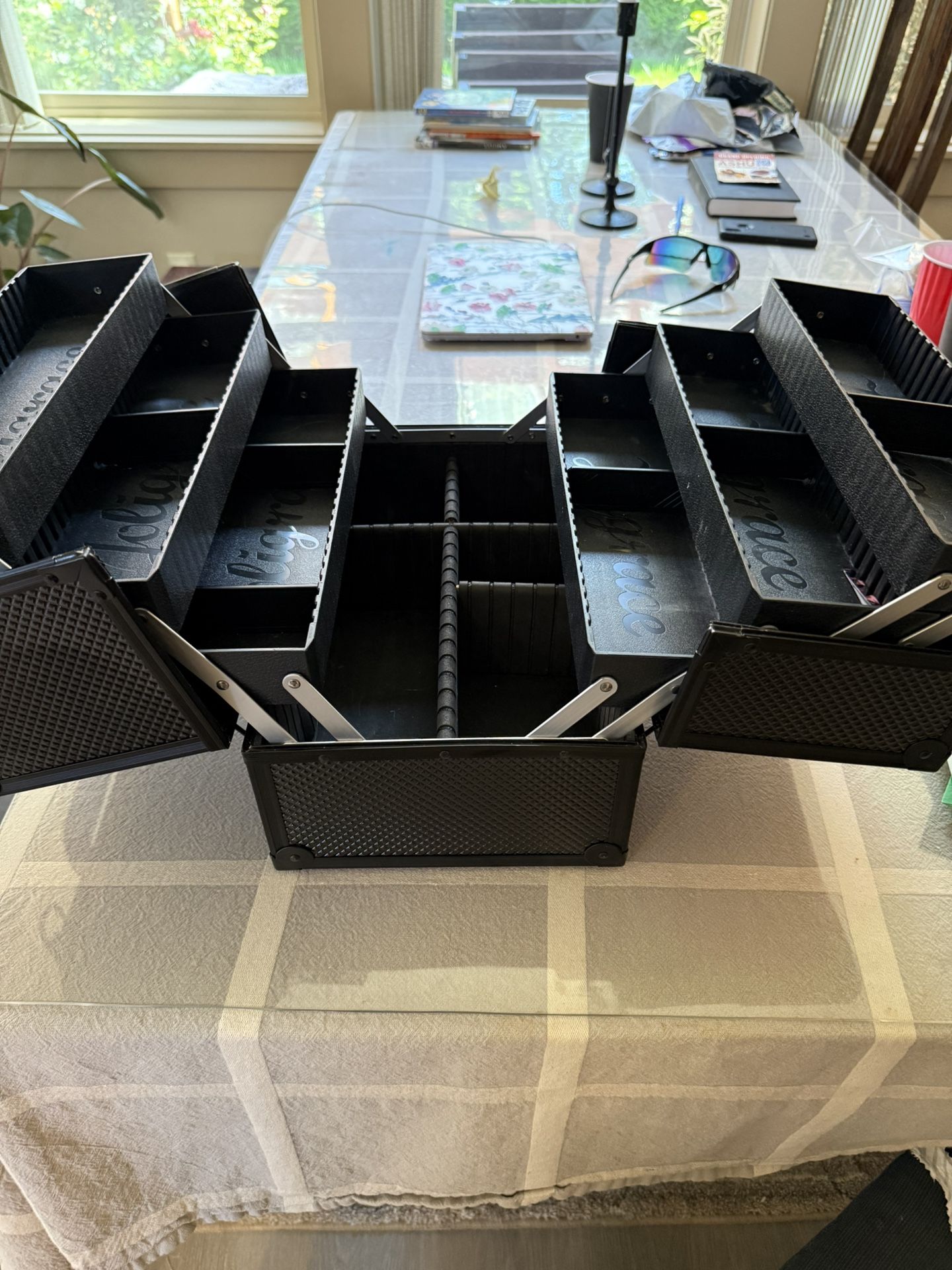 Makeup Box