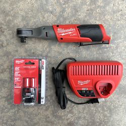 Milwaukee M12 Fuel 1/2” Ratchet Kit