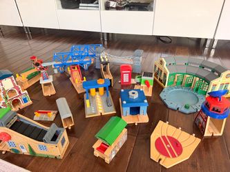 Thomas and friends Train Wooden bridge tunnel accessories