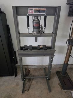 Hydraulic press 20 ton