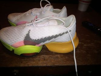Women's Nike shoes