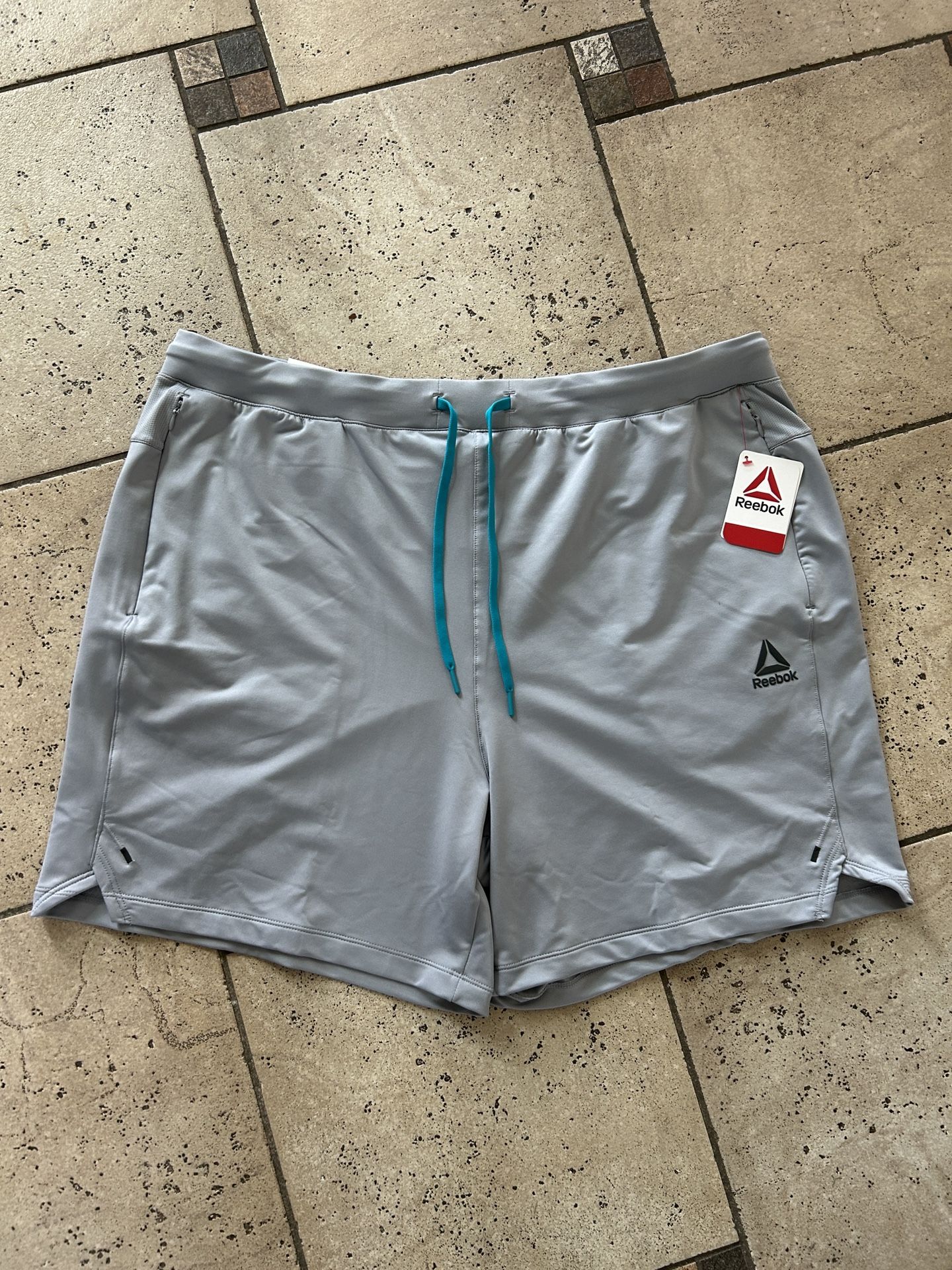 NWT Reebok Men's 6” inseam athletic shorts Size 2XL