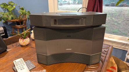 Bose acoustic wave music system II, CD changer, 3 remotes, power cords, power bank and sound link adapter