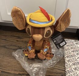 Disney Stitch Crashes Disney Pinocchio Plush