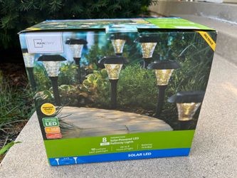8 Solar LED Lights