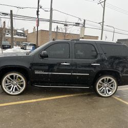 2013 GMC Yukon Denali