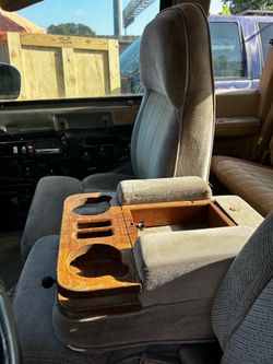 passenger side with console / (60/40 style) Chevy GMC 88-99