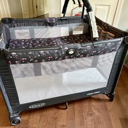 GRACO PACK&PLAY (w/ Extra Mattress)