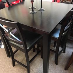 5pc Dining Room Table Set 