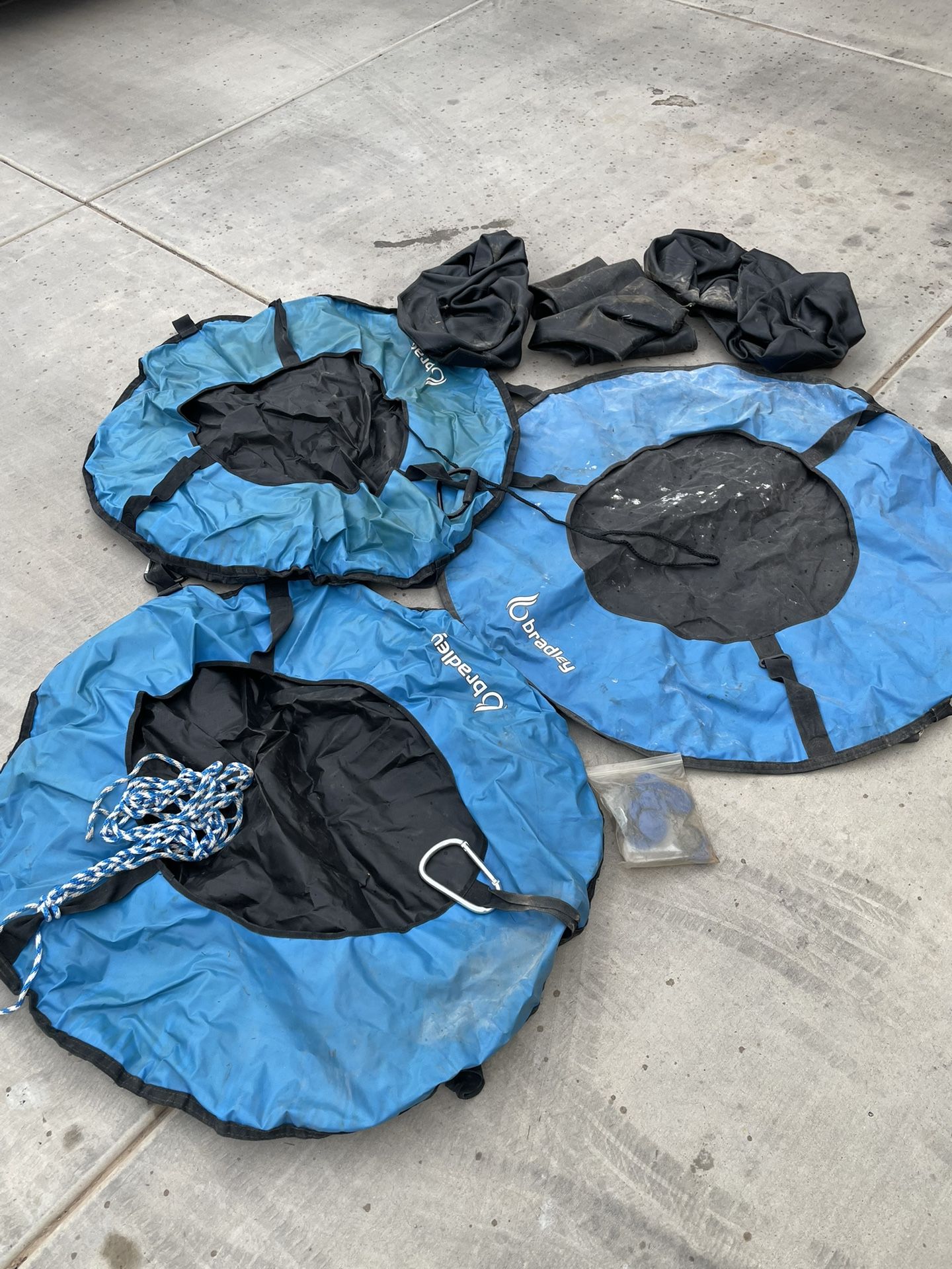 Bradley Blue & Black Vinyl Ring Ditch Bag Catchers (3) with Tubes & Rope