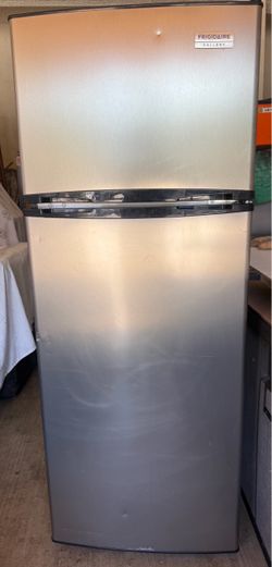 Frigidaire Top Mount Stainless fridge