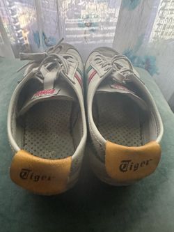 Onitsuka Tiger Low-Top Sneakers