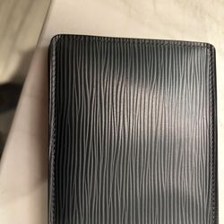 Louis Vuitton Authentic Men’s Wallet