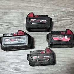 Milwaukee Battery Pack 