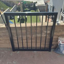 Aluminum Deck Safety Gate