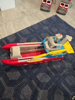 Paw patrol boat toy