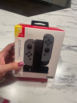 Switch controller charging dock