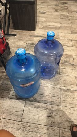 5 Gallon Water Container