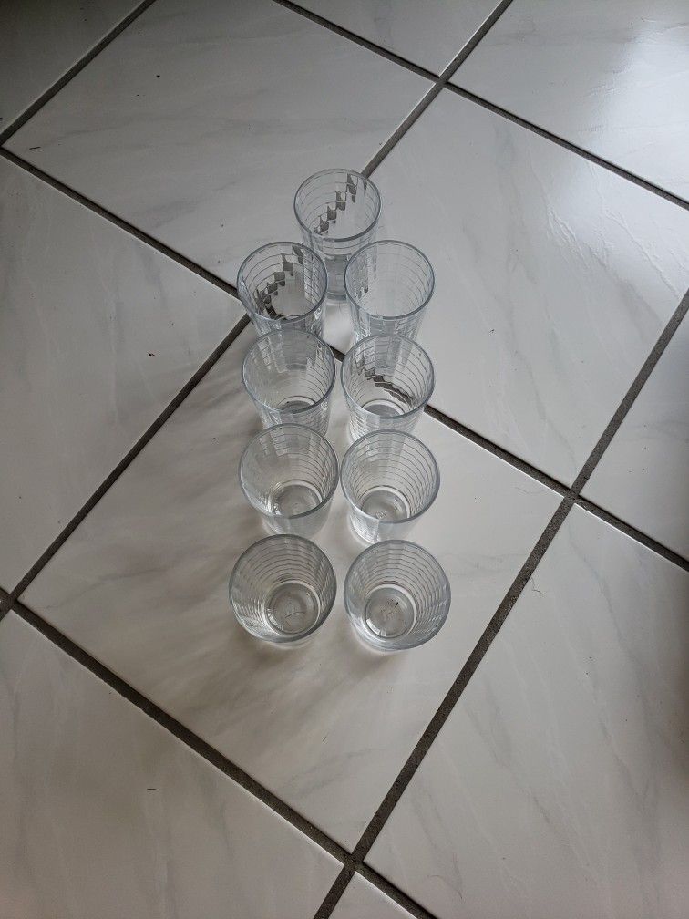 Vintage style set of bar glassware (9)