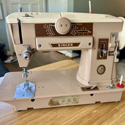 Restored Singer 401A Slant-O-Matic Sewing Machine