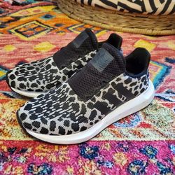 Adidas Leopard Swift Run 7