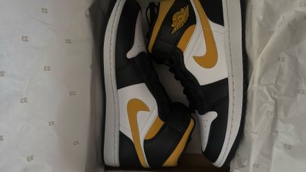 Air Jordan Mid Size 8