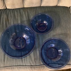 Vintage Blue PYREX Nesting Mixing Bowls