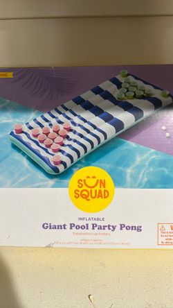 Inflatable giant pool party pong game