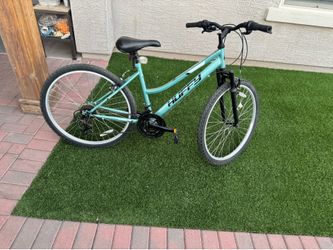 3 Huffy bikes
